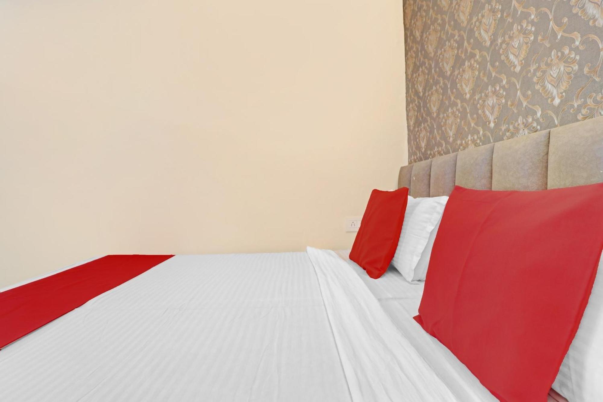 Hotel O Sky View Лудхиана Экстерьер фото